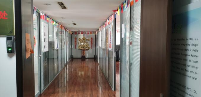 มูลติคอลเลอร์ พลาสติกการปีนจับสําหรับเด็ก สนามเด็กเล่น 5