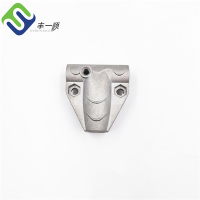 รวมเชือกปีนเขาสุทธิอลูมิเนียม T Connector สำหรับสนามเด็กเล่น
