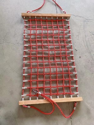 สนามเด็กเล่นสีแดงเปลญวน 150cmx80cm พร้อมเชือกแขวน