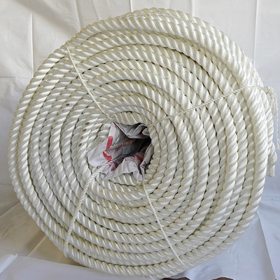 16mm x 200m สีดํา โพลยามิด / ไนลอน 3-สายสายเรือที่มีแรงหักสูง