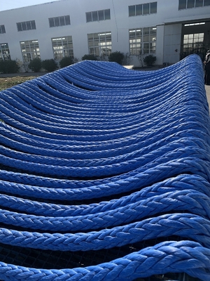 ความแข็งแกร่งสูง 12 สายผสม UHMWPE สายใยสังเคราะห์สาย 48 มม กว้างสําหรับเรือเรือลาก ท่าเรือ