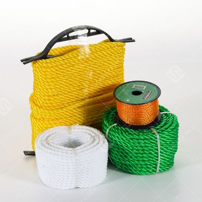 เชือก PE 3 เกลียว ทนทานต่อรังสียูวี สีไม่ซีด ลอยน้ำได้ เหมาะสำหรับใช้ในทะเลและกลางแจ้ง