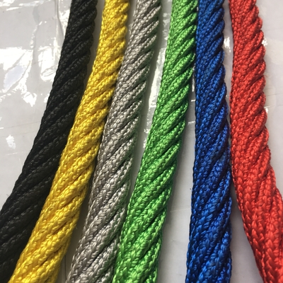 6 Strand Climbing สนามเด็กเล่นอุปกรณ์เชือกรวมเชือก 16mm
